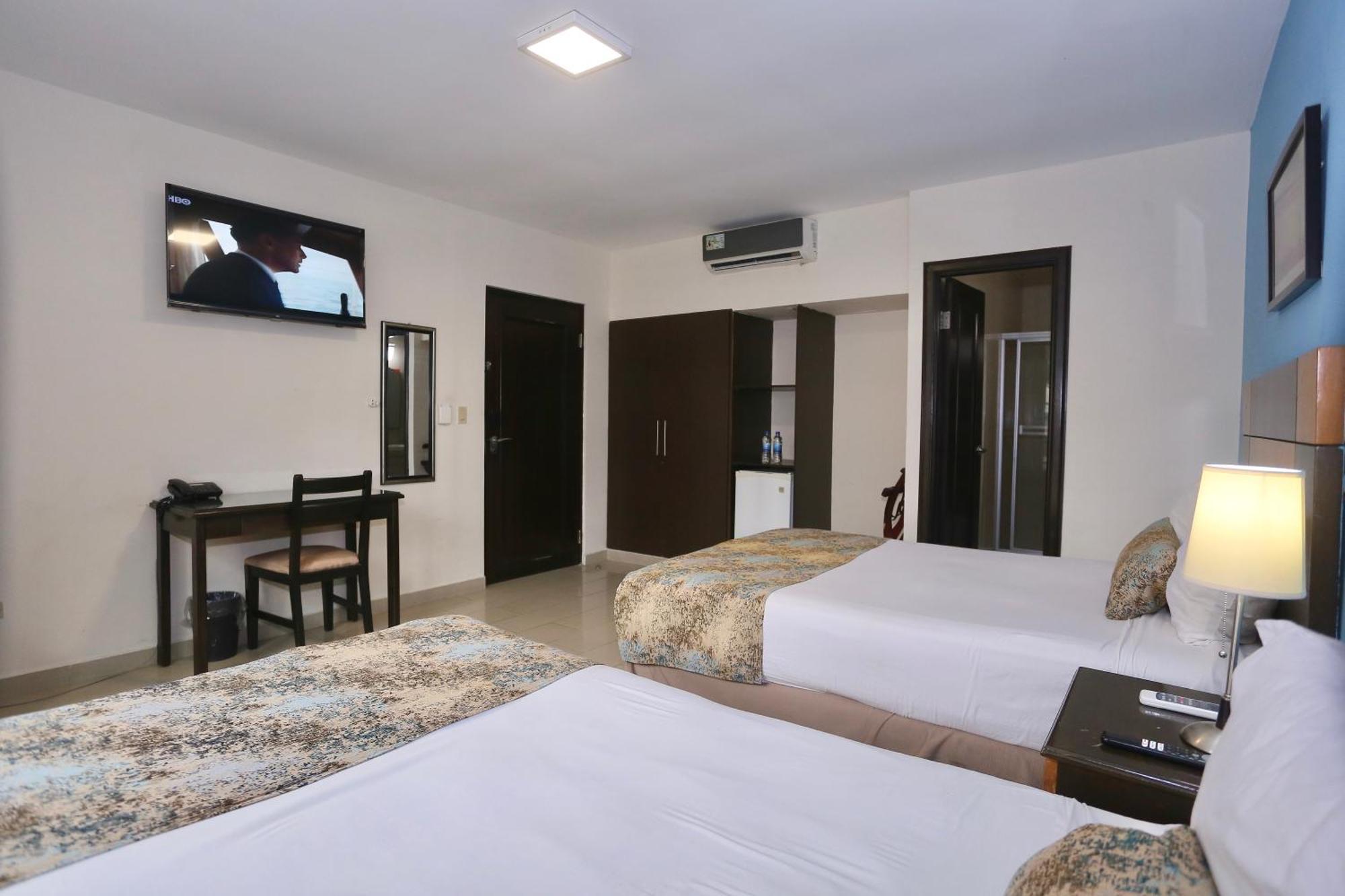 Metro Hotel Panama Buitenkant foto
